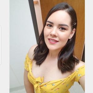 Meet your Posher, Eva